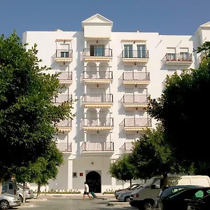 https://apartamentos-miguel-angel-estepona.1costadelsol.com